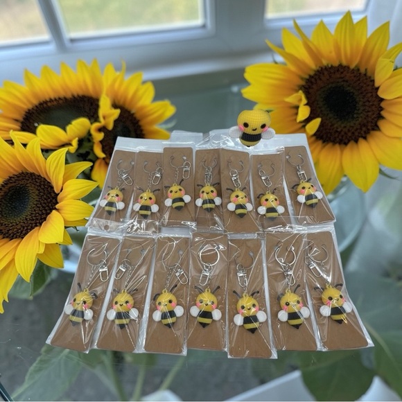 SET OF 2 Bee Bag Charms Keychains New Rubber/ PVC. Bag not included! - Picture 2 of 7